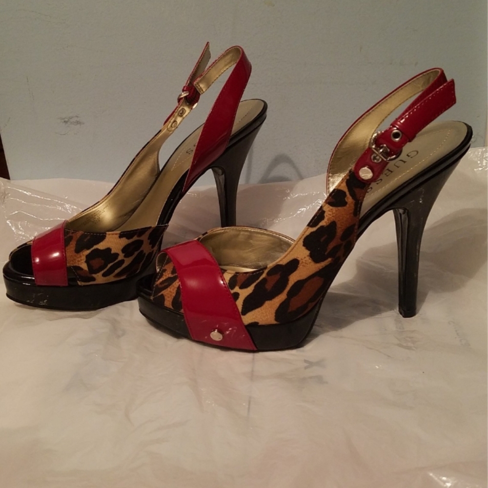 Guess Leopard & Red Peep Toe Sling Back Heel Pump - Picture 3 of 8